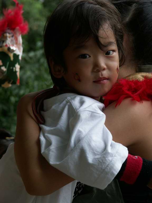 ��..�ɂ��ۂ�ǐ^�񒆍Ղ�