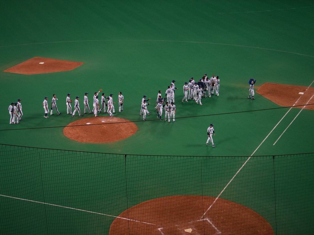 �N���C�}�b�N�X�V���[�Y �t�@�[�X�g�X�e�[�W��R��