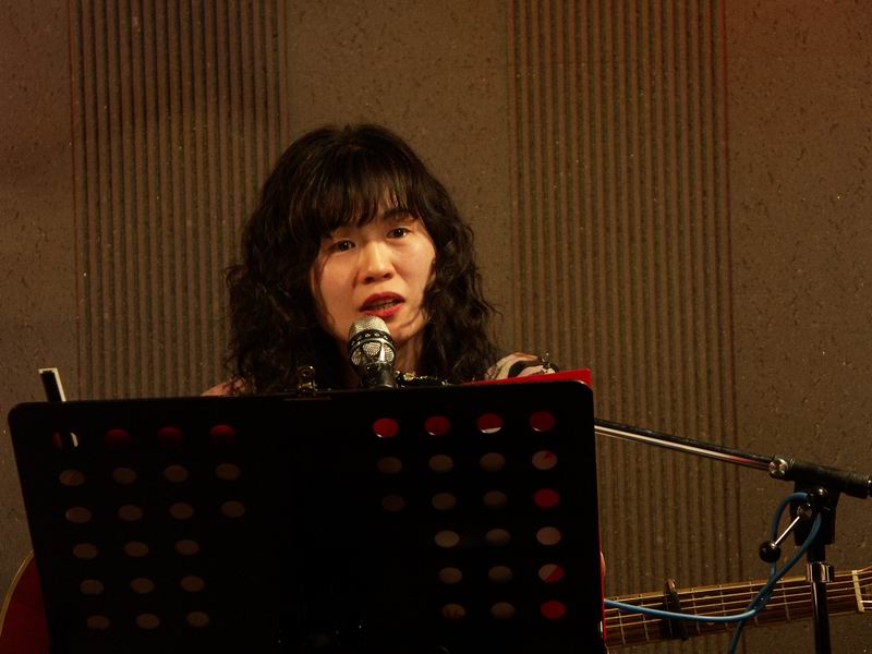 �Ñ゠�₱..���₿��񂪁A�~�̃��C�u