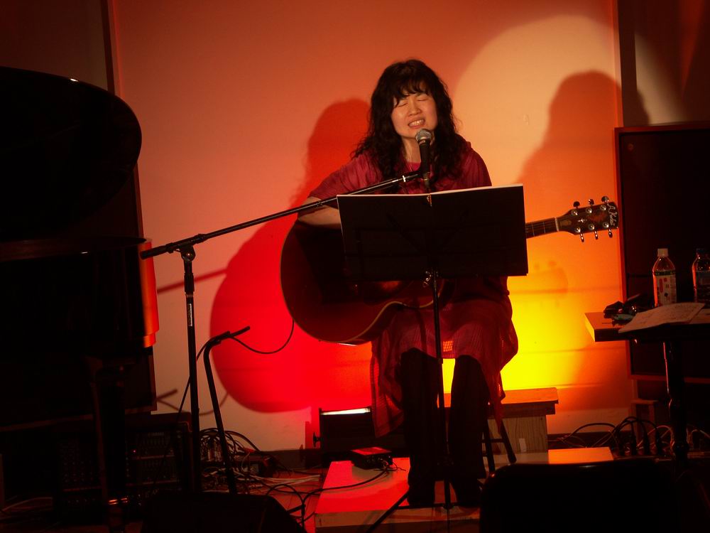 �Ñ゠�₱..���₿��񂪁A�R���T�[�g