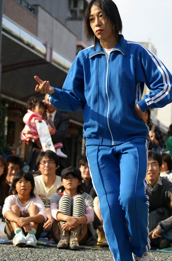 ���[�^��..�哹�|���[���h�J�b�vin�É��Q�O�O�U..�M��