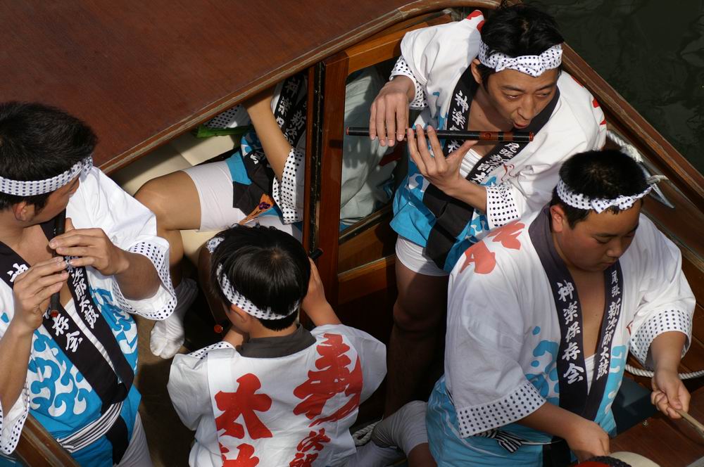 �x��L�S_�x��̏򉻂�i���A���㕐�ҍs��